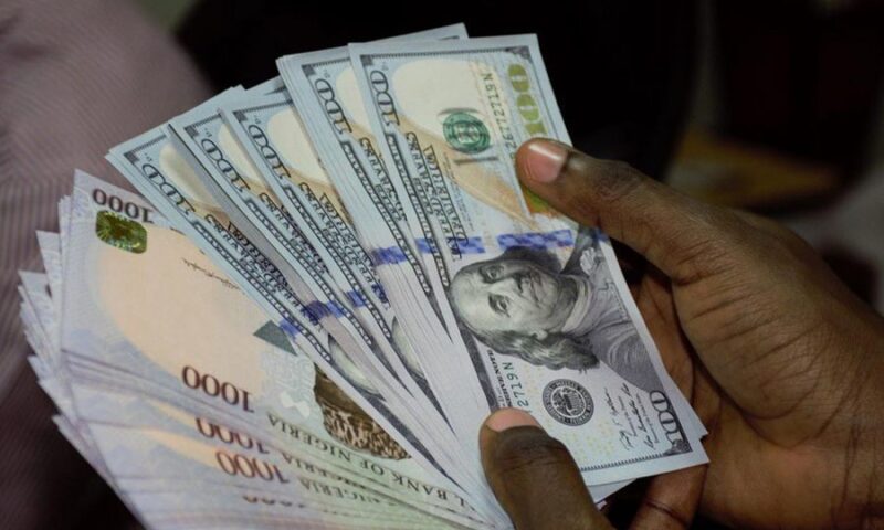 Forex: CBN Sells Fresh Dollars To BDCs at N1,021
