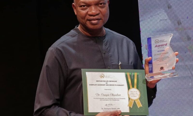 Shell Nigeria MD,Win NIPR,Heritage Foundation Awards