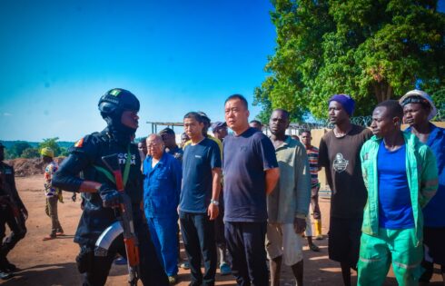 Illegal Mining:FG Arrests 3 Chinese,2 Nigerians